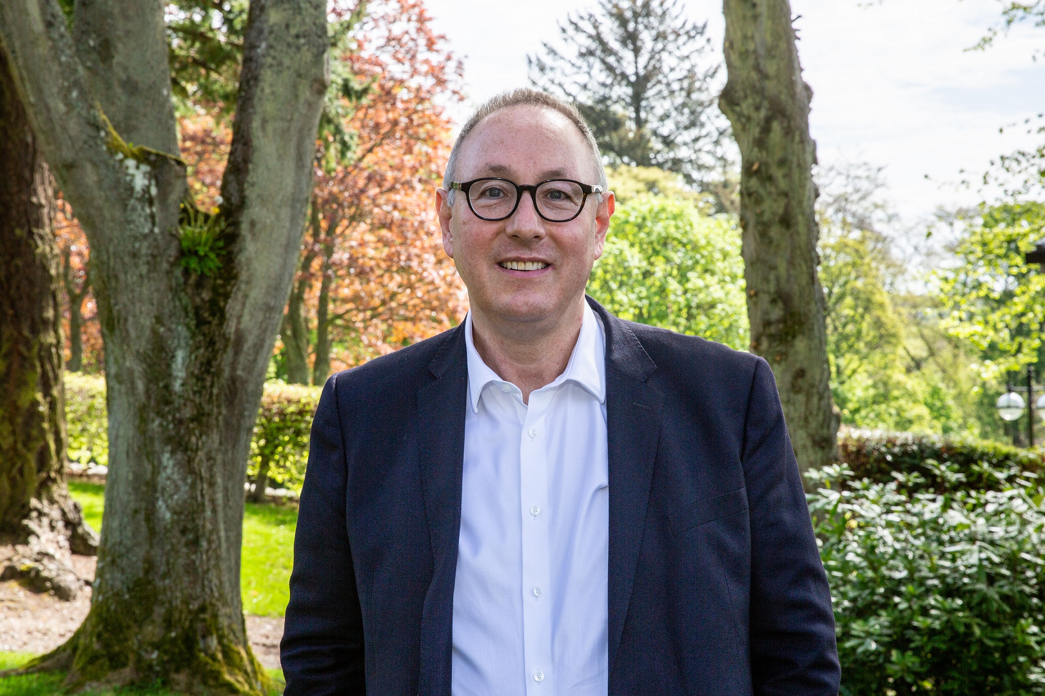 Urgent political alignment needed for UK to achieve 'just and fair' energy transition by 2030, report finds