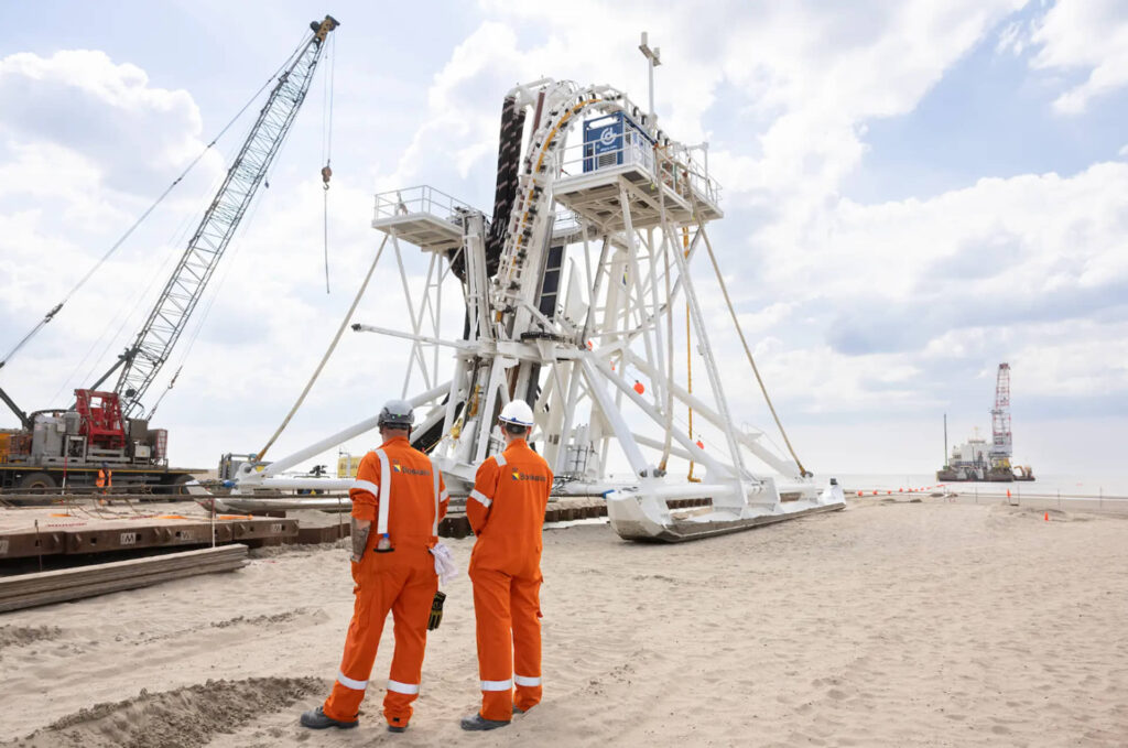 A photo of Boskalis team during installation of nearshore export cable section for Hollandse Kust West Beta grid connection