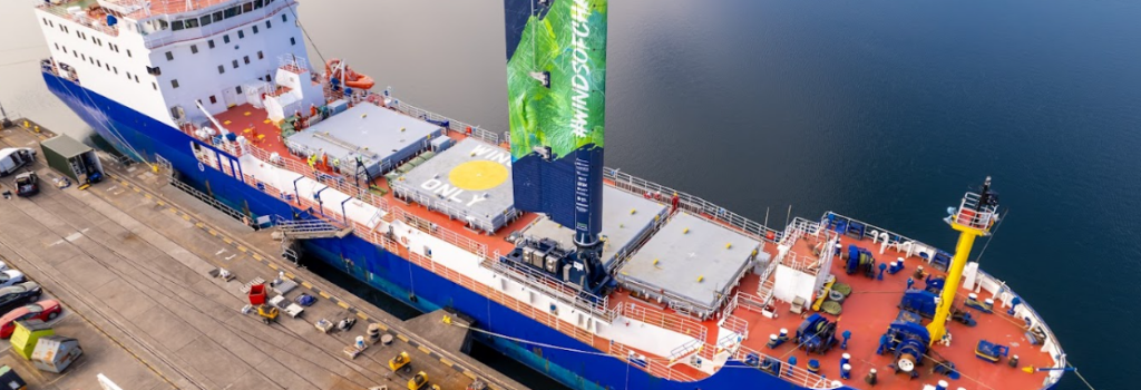 Smart Green Shipping