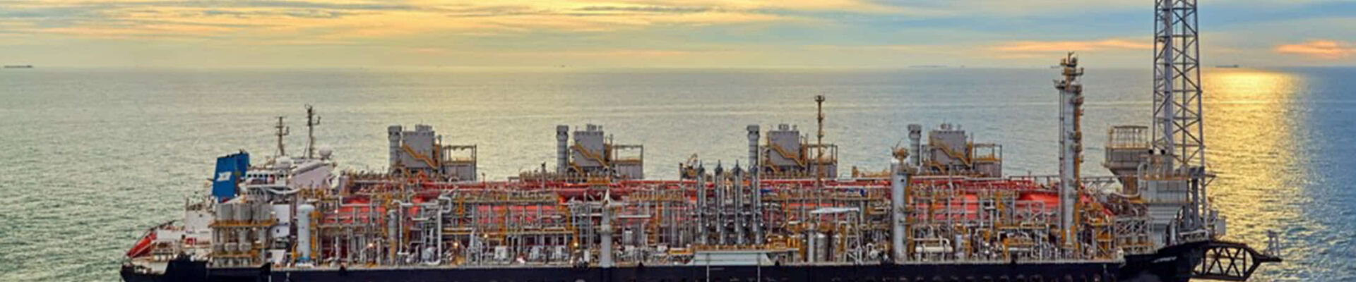 FLNG Hilli Episeyo; Source: Golar LNG