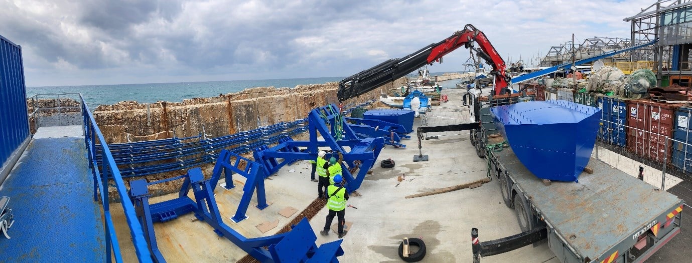 Photo of the floaters from Eco Wave Power's Israeli project, for illustration purposes