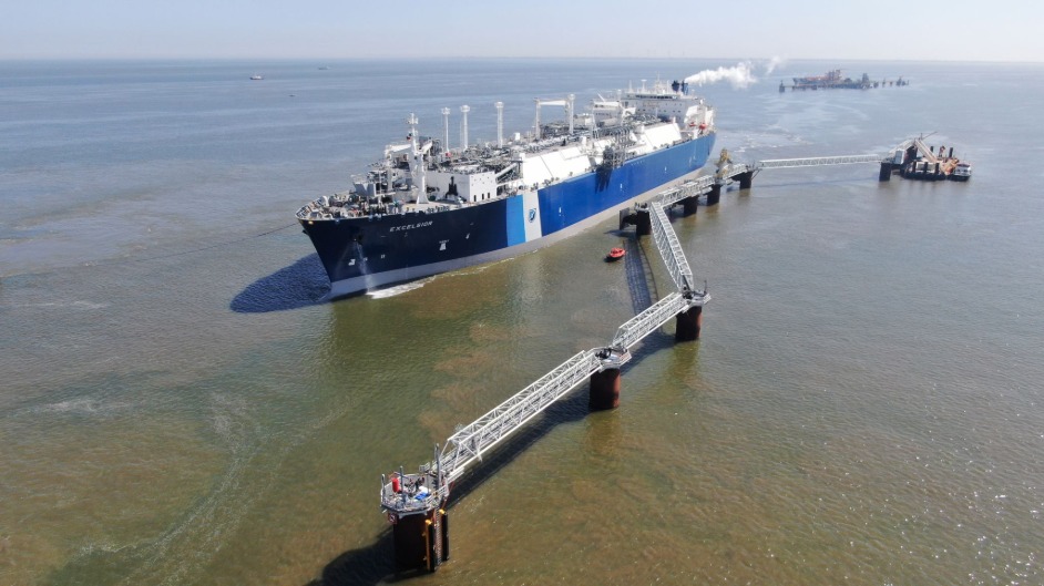 FSRU Excelsior; Source: Deutsche Energy Terminal (DET)