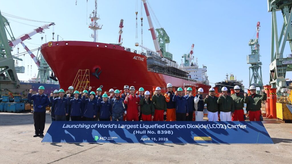 'World's largest' LCO2 carrier hits the water - Offshore Energy
