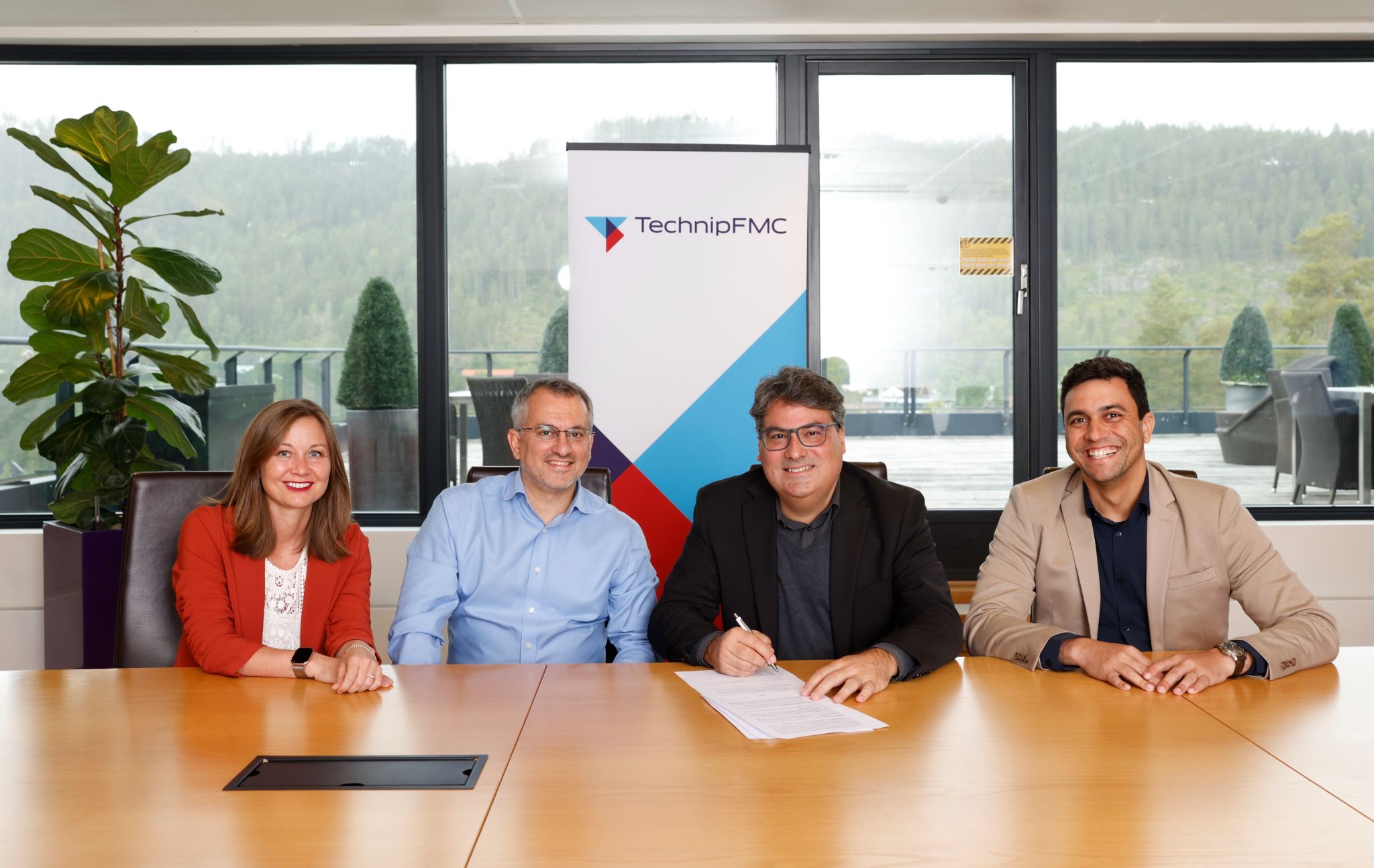 Pictured left to right are Allison Weber, Leonardo Ribeiro, Flavio Bretanha, and Gustavo Calazans de Cerqueira.