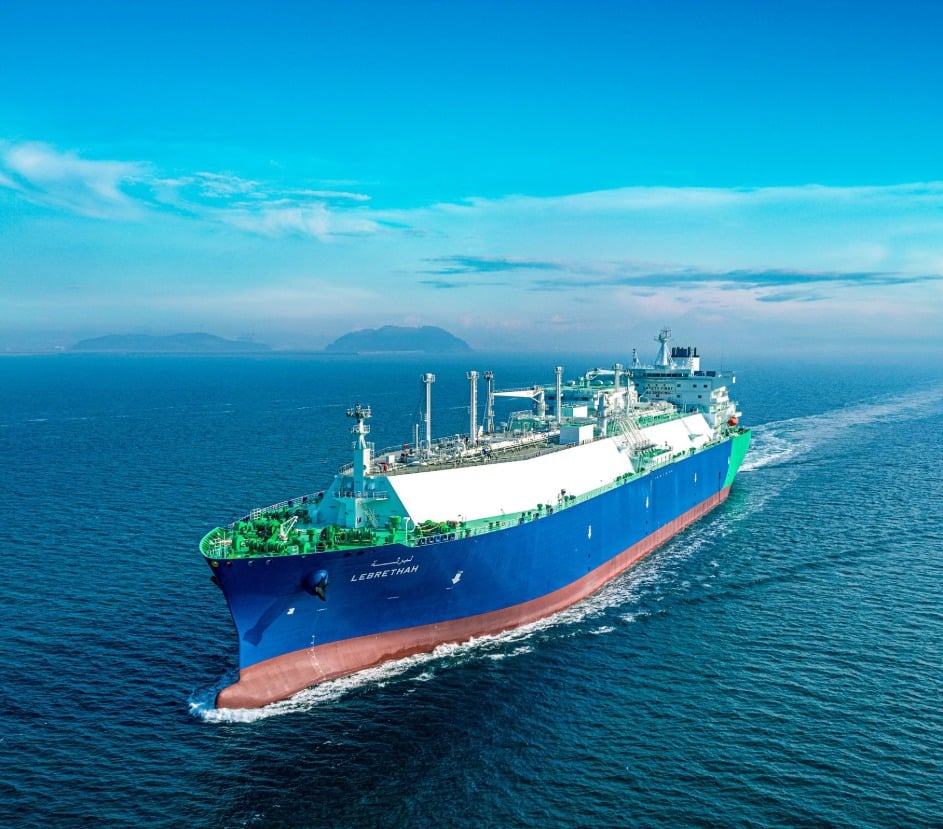 LNG tanker Lebrethah at sea