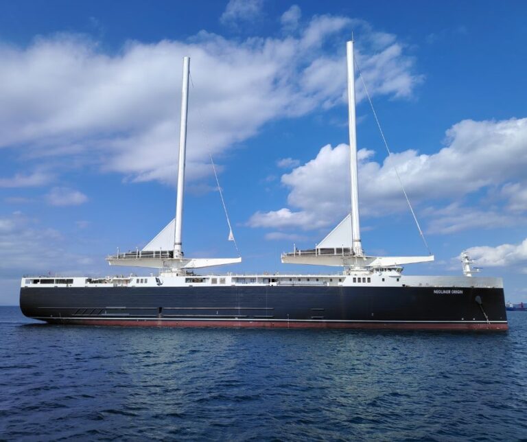 Neoliner Origin, 'world's first' commercial sailing RoRo ship