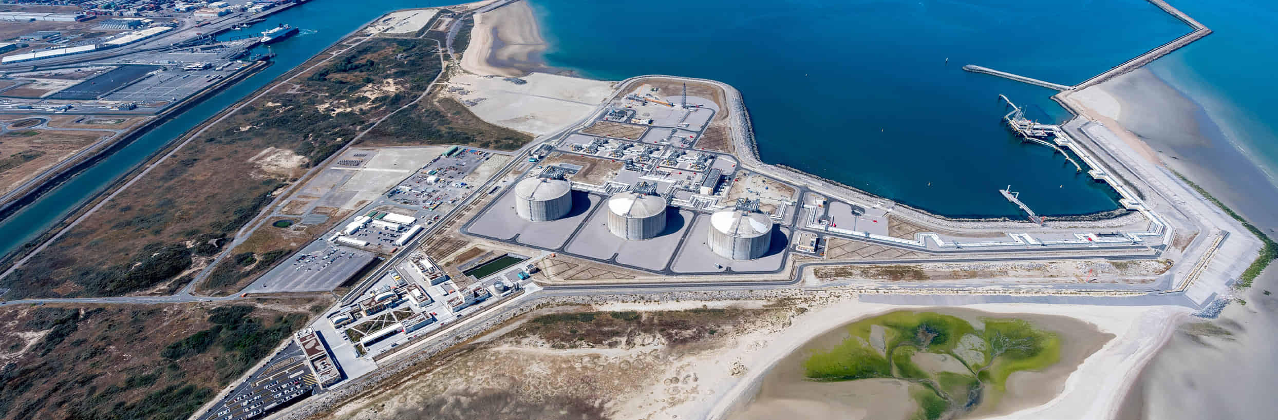 Dunkerque LNG terminal in Dunkirk, France; Courtesy of Fluxys