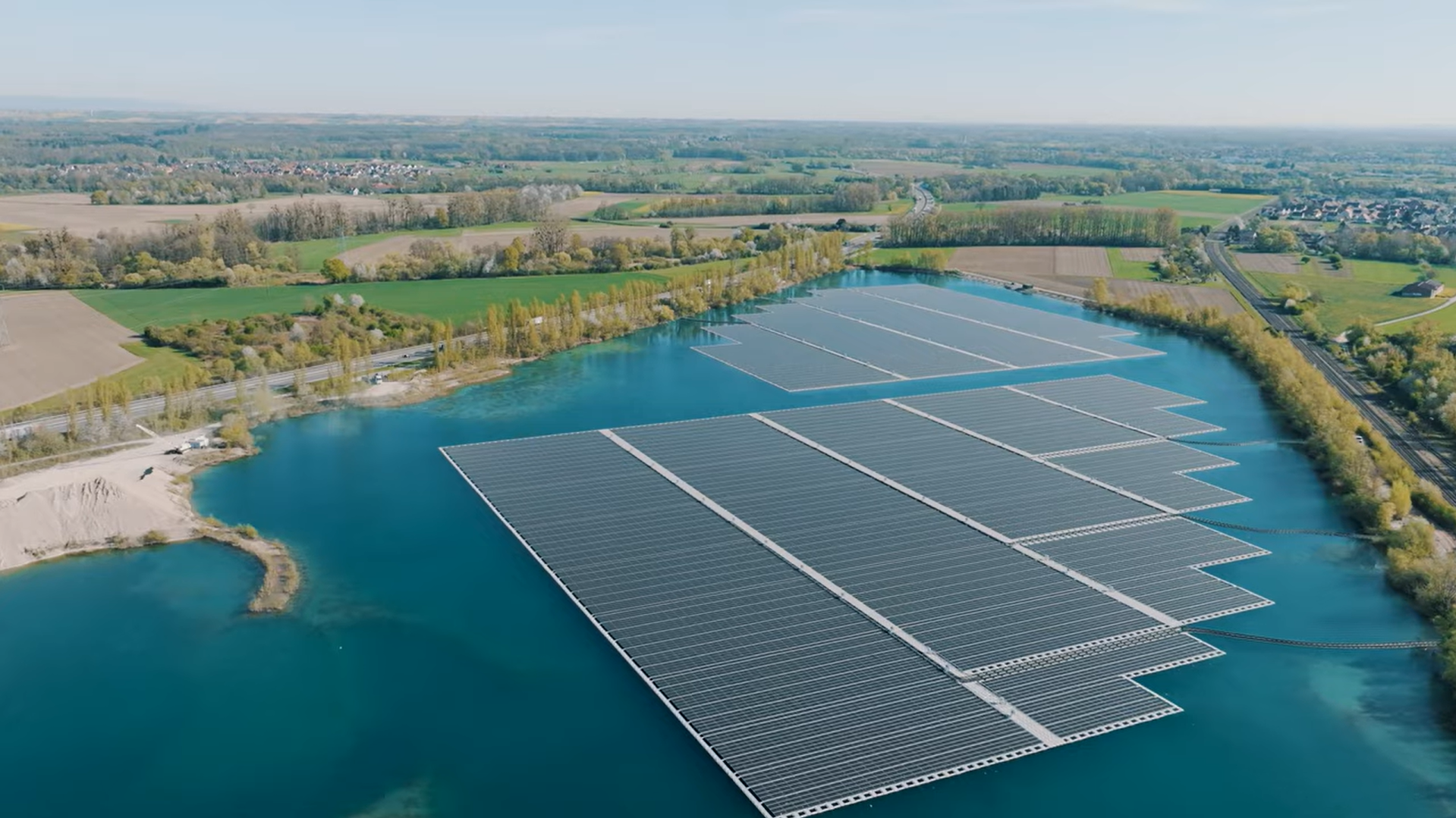 Floating solar, source: Ciel & Terre