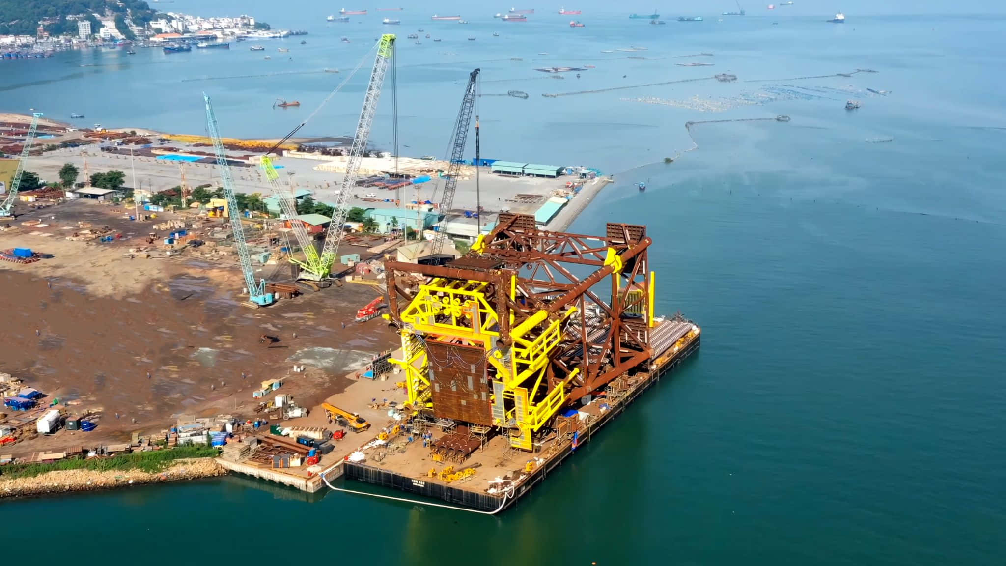 Lac Da Vang - A Platform (LDV-A) jacket and piles; Source: PTSC M&C