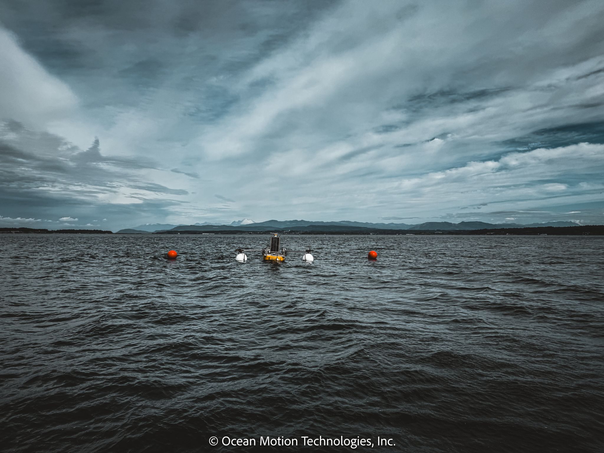 Ocean Motion Technologies (OMT) has conducted a commercial field deployment of its small-scale wave energy technology in Puget Sound, Washington.