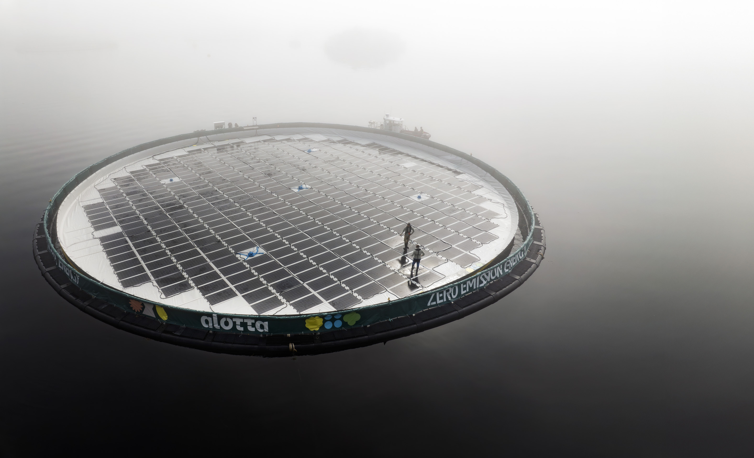Alotta floating solar
