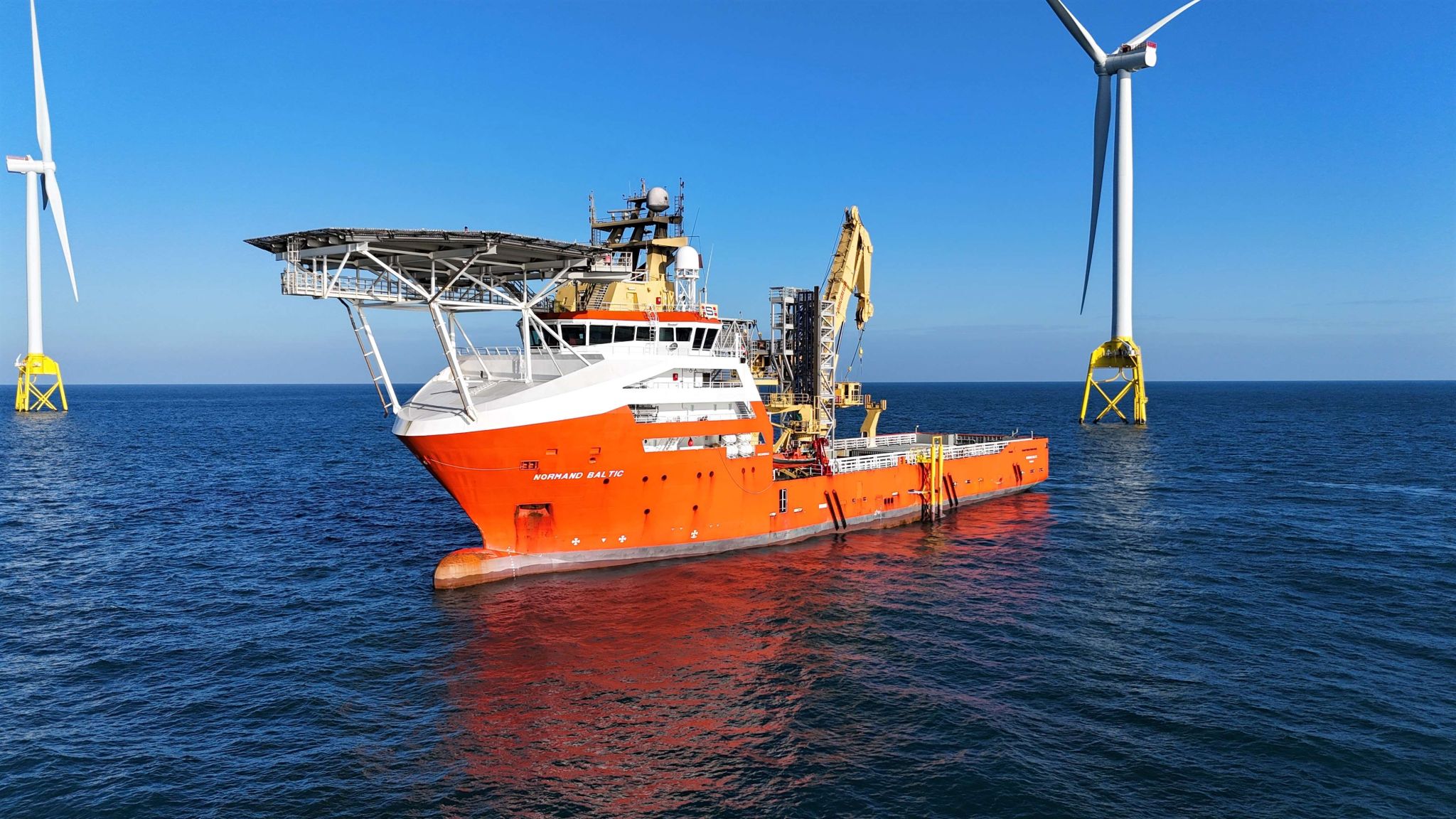 Multiple Solstad anchor handlers and one CSV secure contracts totaling 700 days