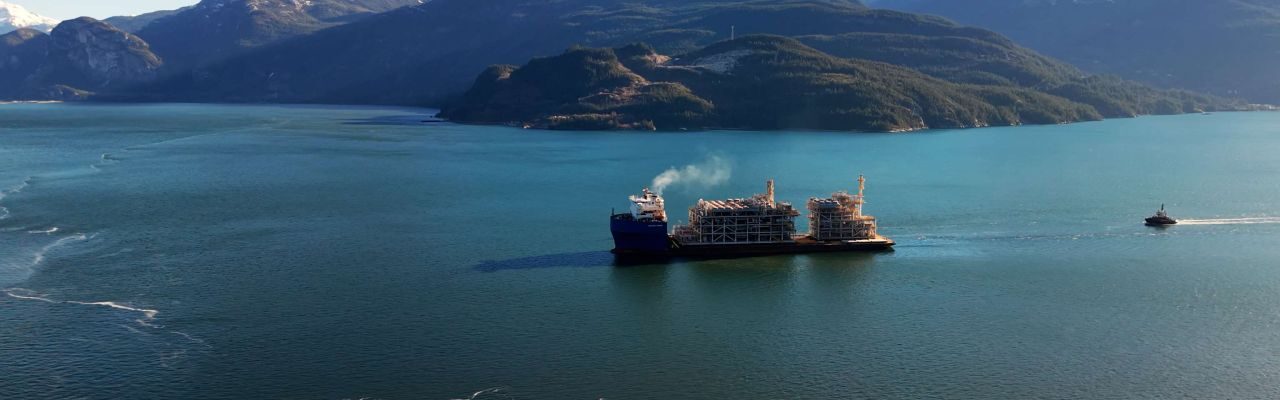 Arrival of two new modules; Source: Woodfibre LNG