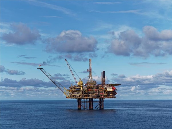 C Cure North Sea platform; Source: Aquaterra