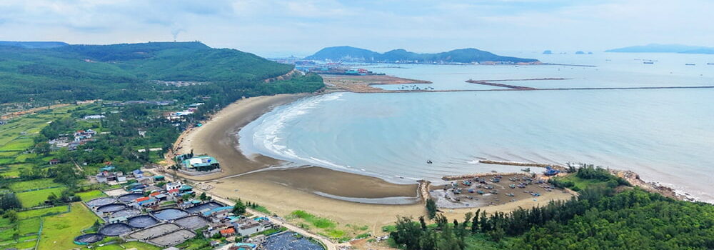 Bird’s-eye view of the Quynh Lap project site in Nghe An Province, Vietnam, where the LNG power plant, LNG terminal, and LNG storage tanks will be constructed; Source: SK Innovation