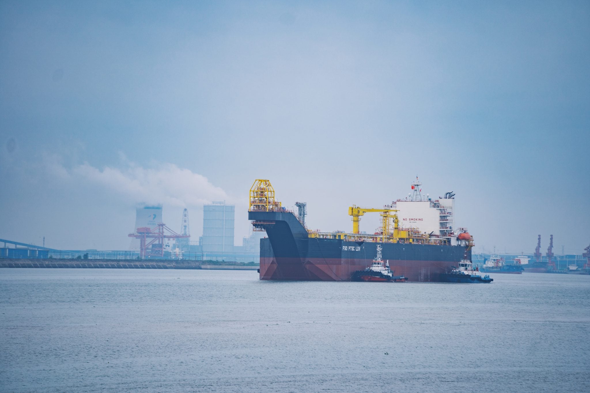 FSO PTSC Lac Da Vang (FSO PTSC LDV); Source: OceanStar Elite