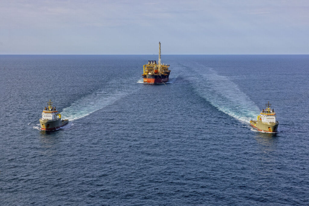 BOKA Alpine and BOKA Glacier tugs towed the FPSO Cidade de Niterói (MV18) from Brazil to Denmark; Source: Boskalis