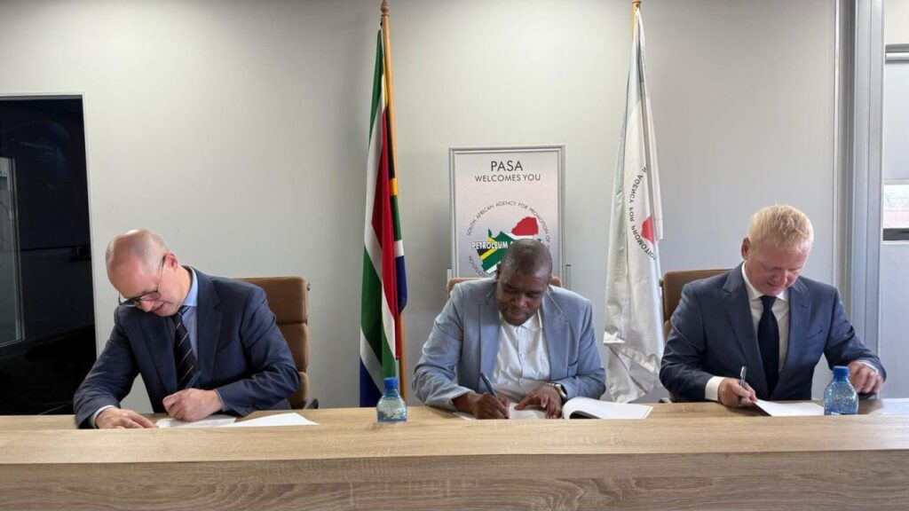 The signing ceremony was held in Cape Town with Aleks Armstrong, Vice President (VP) of Subsurface at Navitas Petroleum, Dr. Bongani Sayidini, Chief Executive Officer (CEO) of Petroleum Agency SA (PASA), and Gil Holzman, CEO of Eco Atlantic Oil & Gas; Courtesy of Navitas
